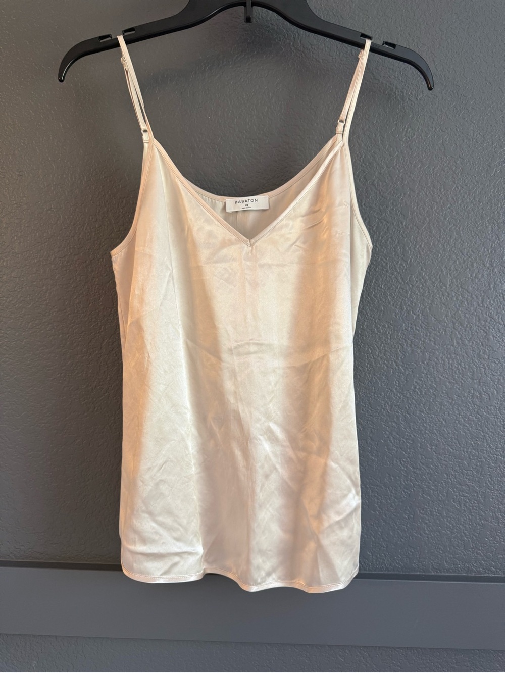 BABATON • Everly camisole Satin V-Neck Cami Top in Champagne - XS